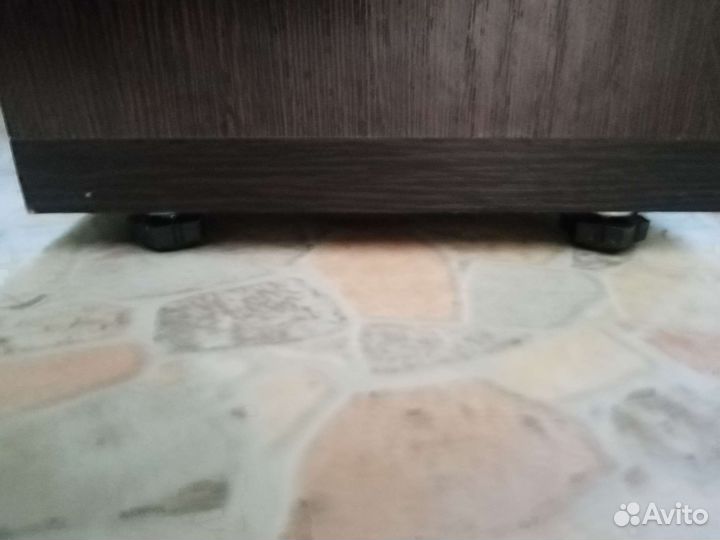 Компьютерный стол новый