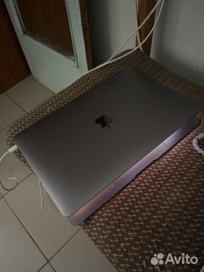 Macbook air m1 2020