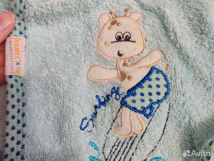 Детский халат на 1-2 года, на запах, с капюшоном