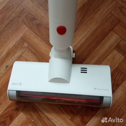 Вертикальный пылесос беспроводной(на гарантии)