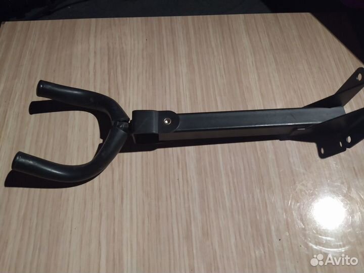 Держатель гитары настенный