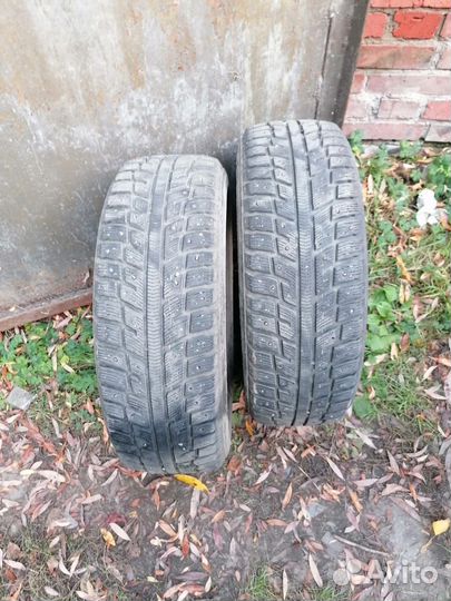 Kumho 792 205/60 R16