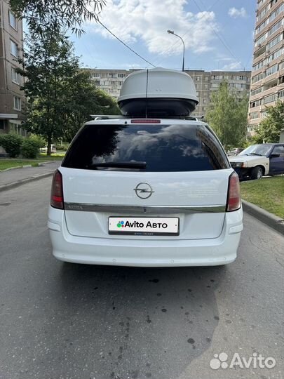 Opel Astra 1.8 AT, 2013, 176 000 км