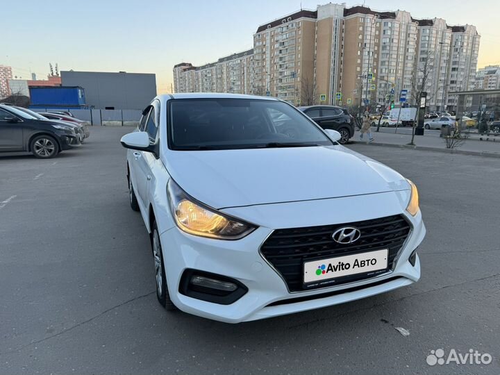 Hyundai Solaris 1.6 AT, 2018, 170 000 км