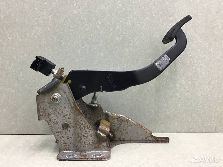 Педаль тормоза Kia Rio 3 (QB) 2011-2017 328001R100