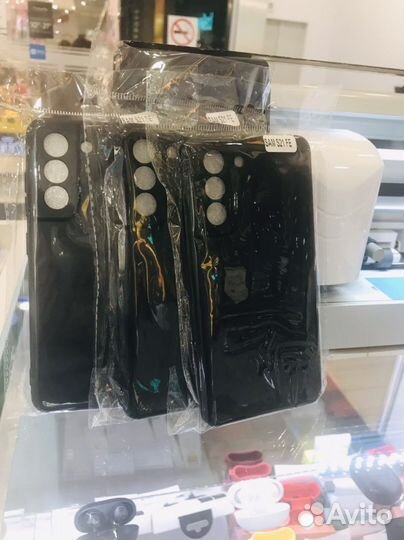 Чехол на Samsung S21FE черный матовый