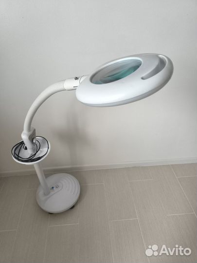 Лампа лупа напольная бу