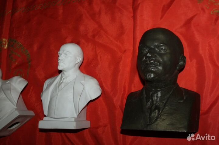 Символика СССР Бюст Ленин Знамя