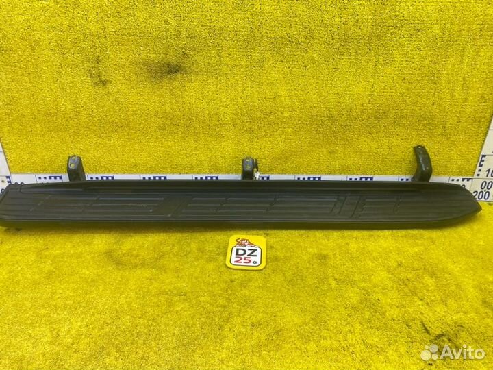 Подножка правая Toyota Land Cruiser Prado