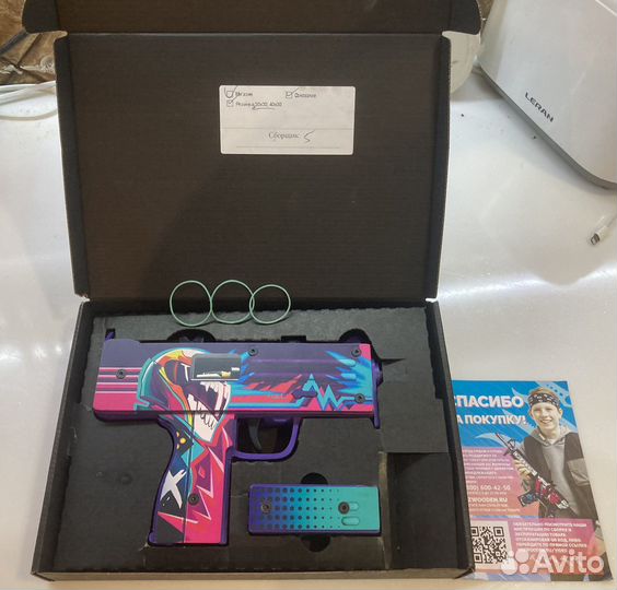 Пистолет MAC-10 неоновый гонщик от VozWooden