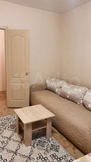 2-к. квартира, 54 м², 4/17 эт.