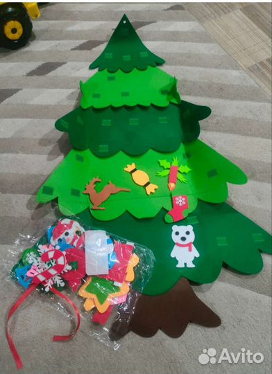 Елка из фетра