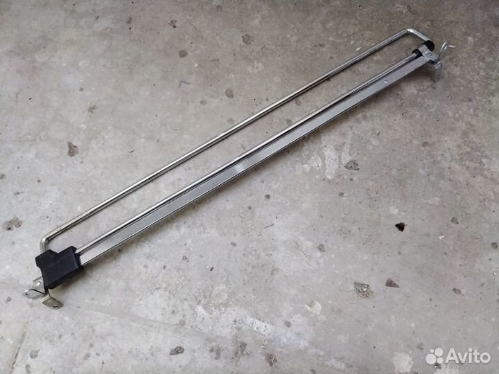 Выдвижная вешалка 400мм