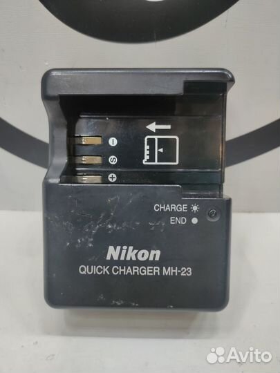 Зарядное устройство Nikon MH-23