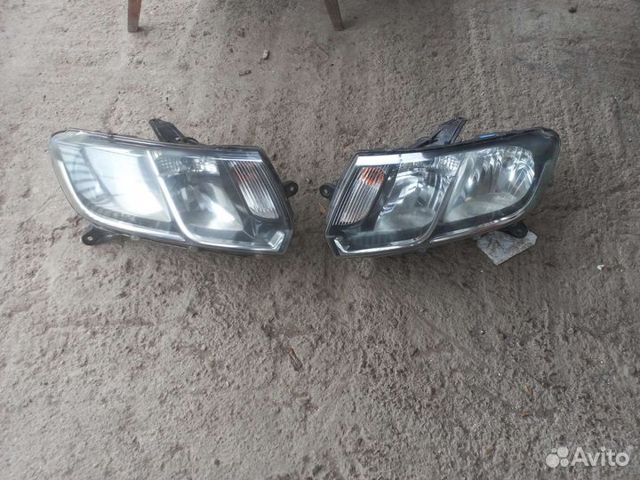 Оригинальные фары Renault Logan ll