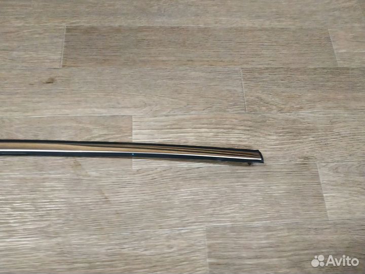 Молдинг крыши задний правый Jaguar S-Type