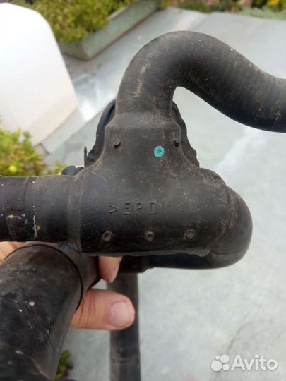 Патрубок охлаждения двигателя Фольксваген Аудио