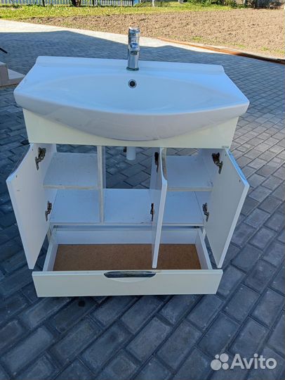 Тумба для ванной бу