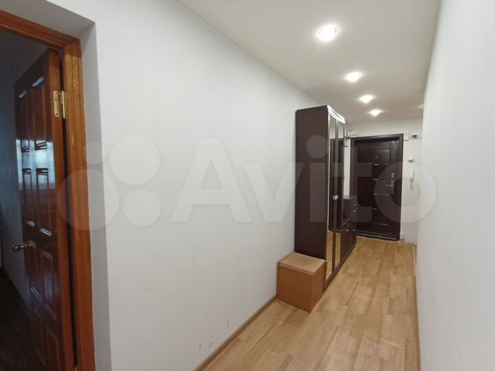 3-к. квартира, 61 м², 2/10 эт.