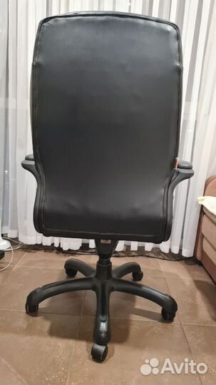 Кресло руководителя Easy Chair