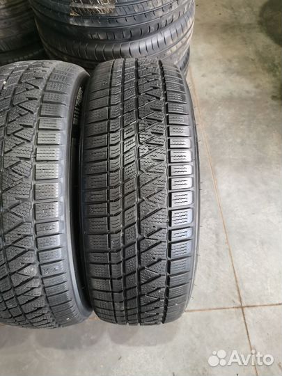 Kumho WinterCraft WS71 235/65 R18 106H