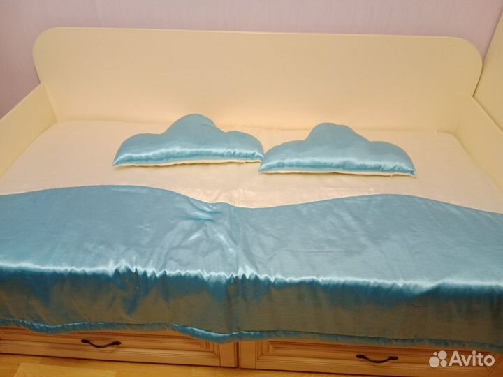 Шторы и покрывало (комплект)