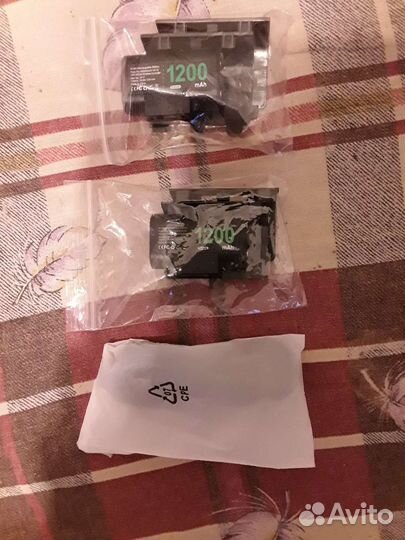 2 аккумулятора для геймпада xbox series + зарядка