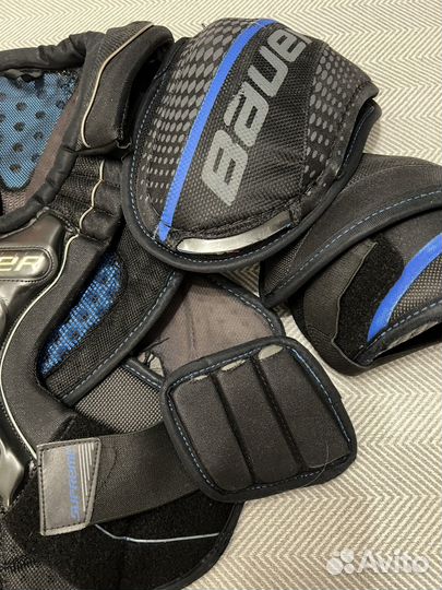 Нагрудник хоккейный Bauer Supreme One95 SR M