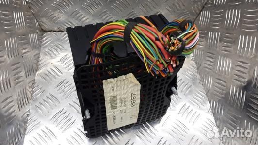 Блок предохранителей ford fusion 1 (ENI18M101)