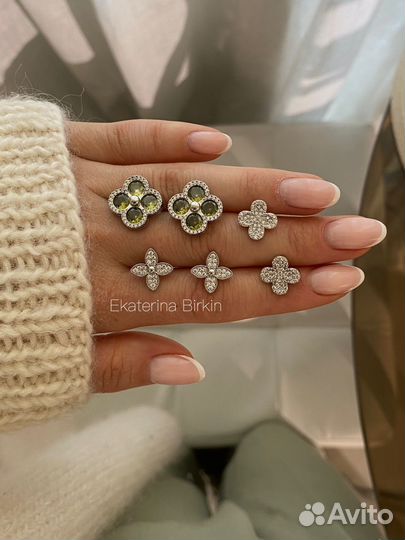 Серьги клевер louis vuitton цвет серебро