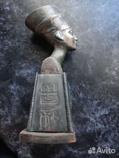 Бюст Нефертити латунь, кошка статуэтка