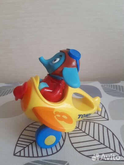 Самолет музыкальный