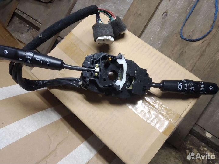 Подрулевой переключатель Hyundai