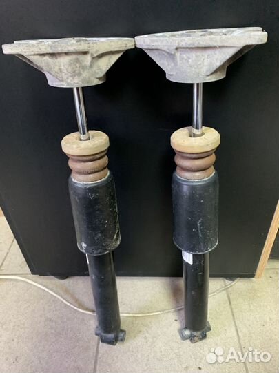 Задний амортизатор bmw f30