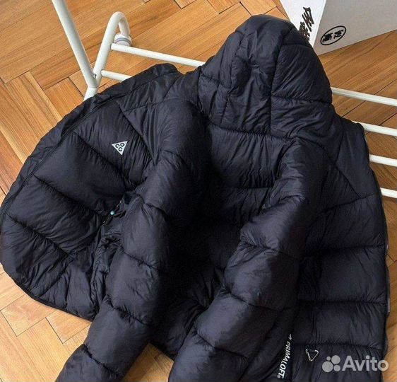 Пуховик nike acg двухсторонний