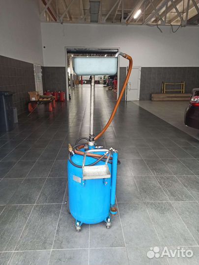 Бочка для слива масла