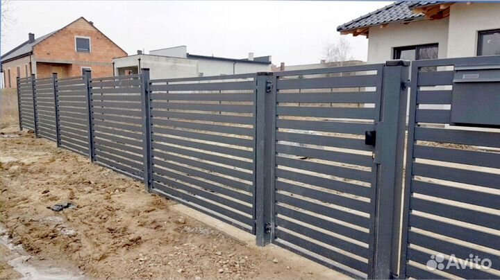 Металлический забор ранчо. Стильно