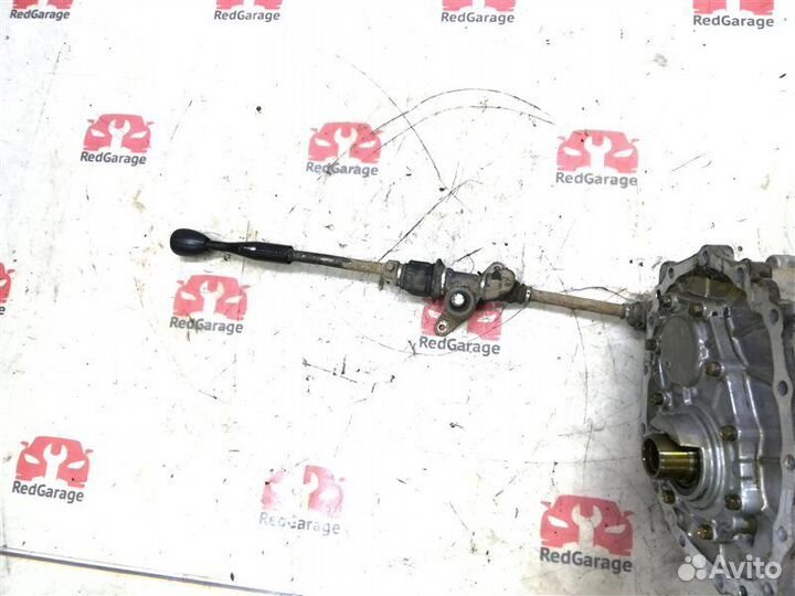 Раздаточная коробка Nissan Patrol Y60 RD28 1993