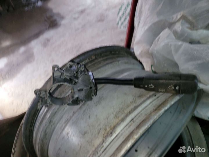 Подрулевой переключатель на мерседес 210