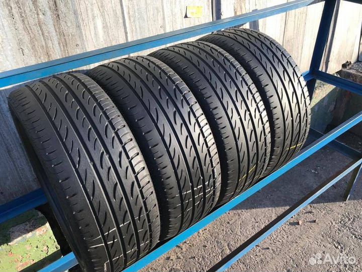 Pirelli P Zero Nero GT 235/40 R18