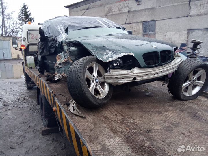 Разбираеться bmw e46 2.0 d 1999