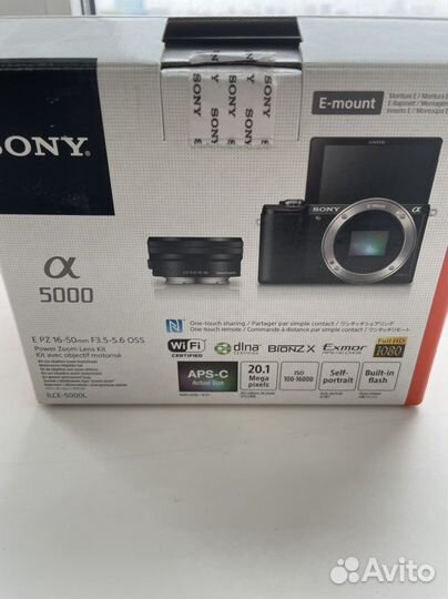 Компактный фотоаппарат Sony Alpha A5000 Kit