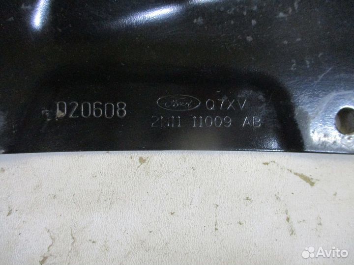 Кронштейн трапеции стеклоочистителя Форд Фьюжн