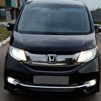 Honda Stepwgn 1.5 CVT, 2016, 38 000 км, с пробегом, цена 2 150 000 руб.