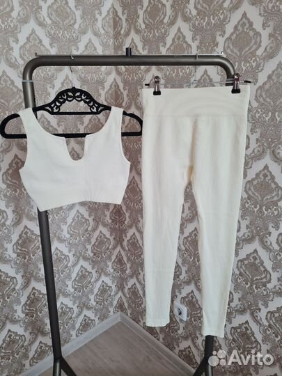 Комплект спортивный женский 44S