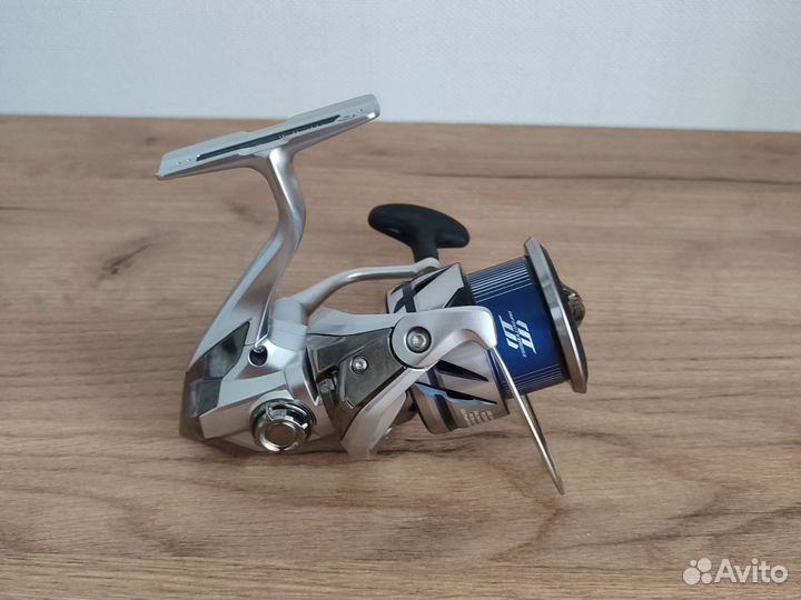 Катушка Shimano Stradic 4000MHG