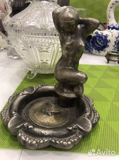 Пепельница Девушка старинная Раритет