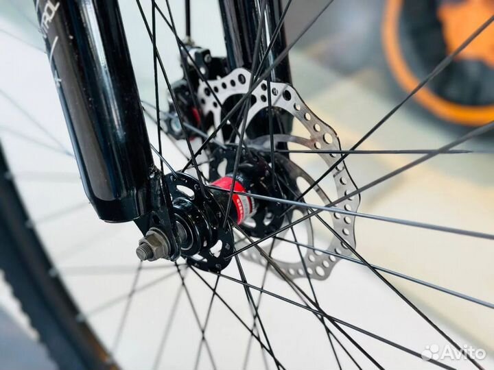 Велосипед горный HOT wolf 29 колеса