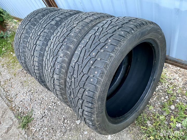 Nexen Winguard WinSpike WH6 215/50 R17 95