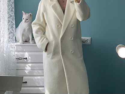 Пальто молочного цвета H&M,xs